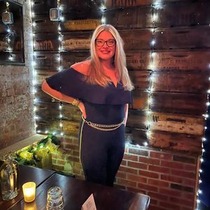 Meet your Posher, Kelly ann